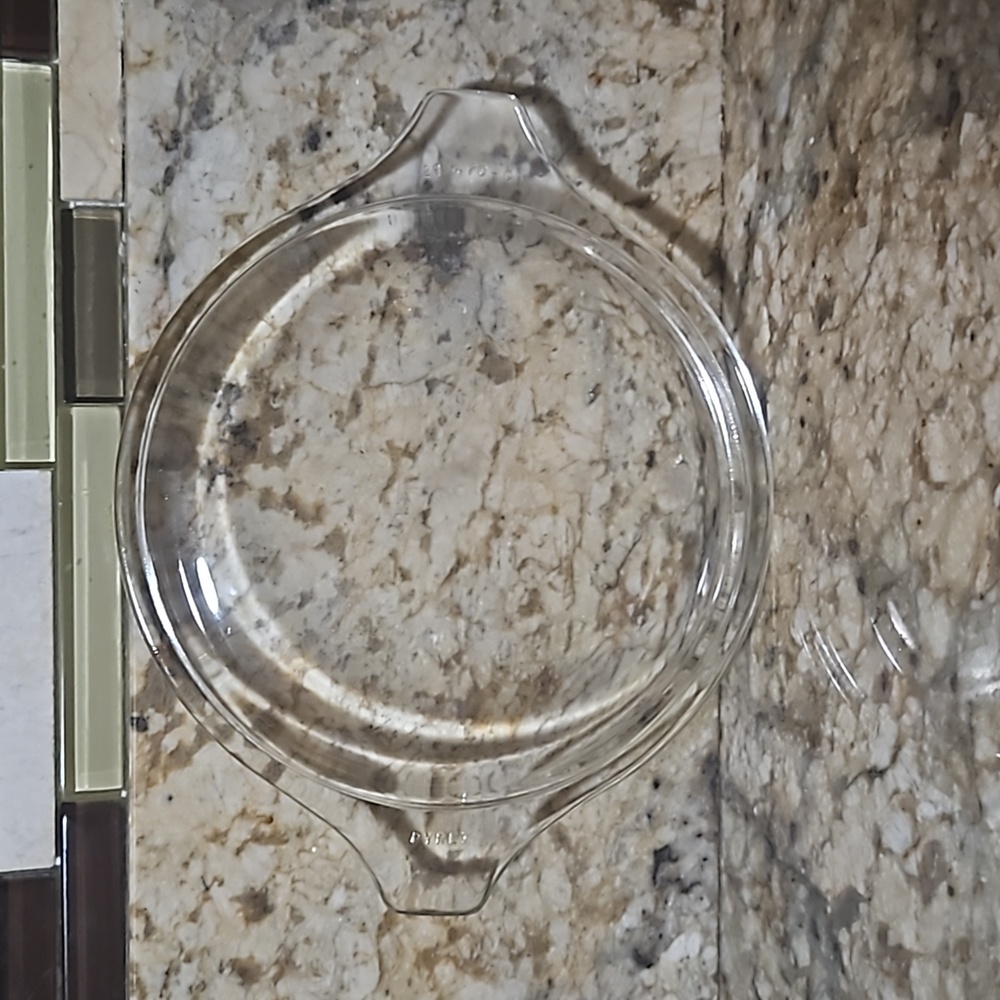 PYREX casserole dish replacement lid. (Lid Only)